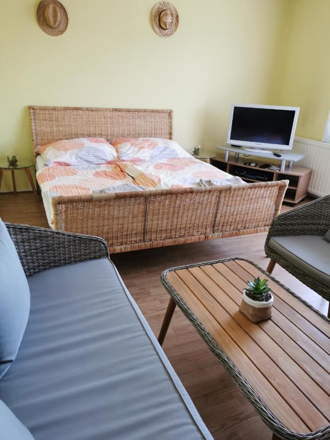 Urlaub Fuer Die Seele - Erholung Pur In Der Natur - Ferienhaus Mit Infrarotkabine & Relax-Raum Rucmanci Екстер'єр фото